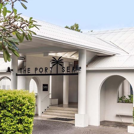 Mantra Portsea Hotel Port Douglas Exterior photo