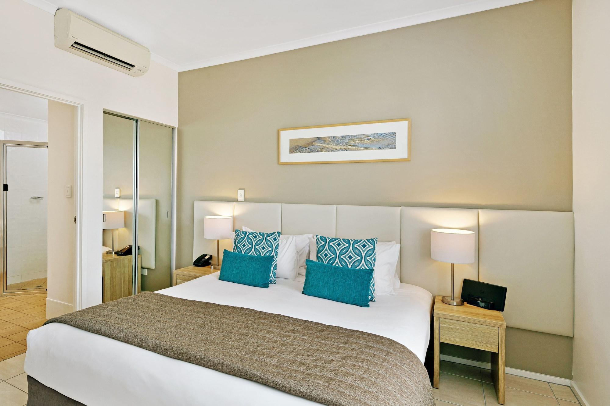Mantra Portsea Hotel Port Douglas Exterior photo